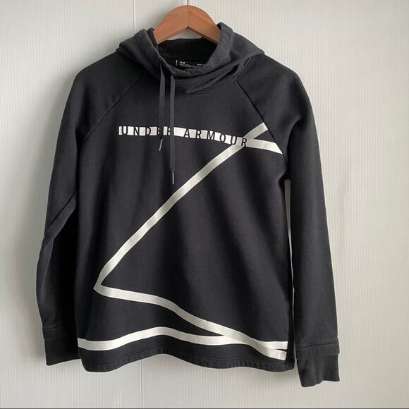 Under Armour black hoodie with zig zag design - Picture 7 of 7